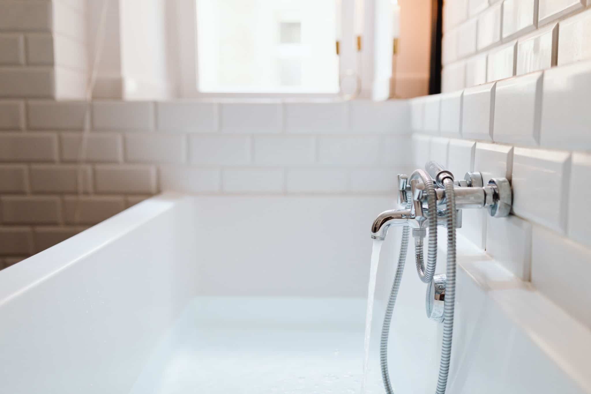 Billig og effektiv reparation af badekar